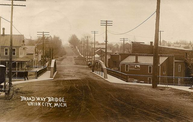 Broadway Bridge Union City (newer photo)